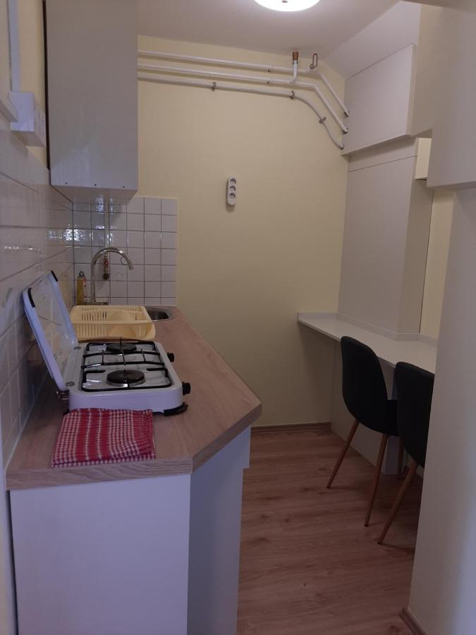 Gyopar Gyoengye Apartmanhaz Apartment